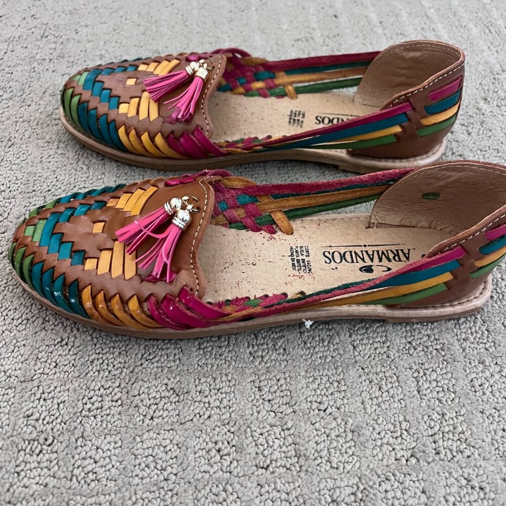 Armandos Hand-Woven Huaraches | Multicolor Traditional Mexican Leather Sandals - Picture 6 of 8